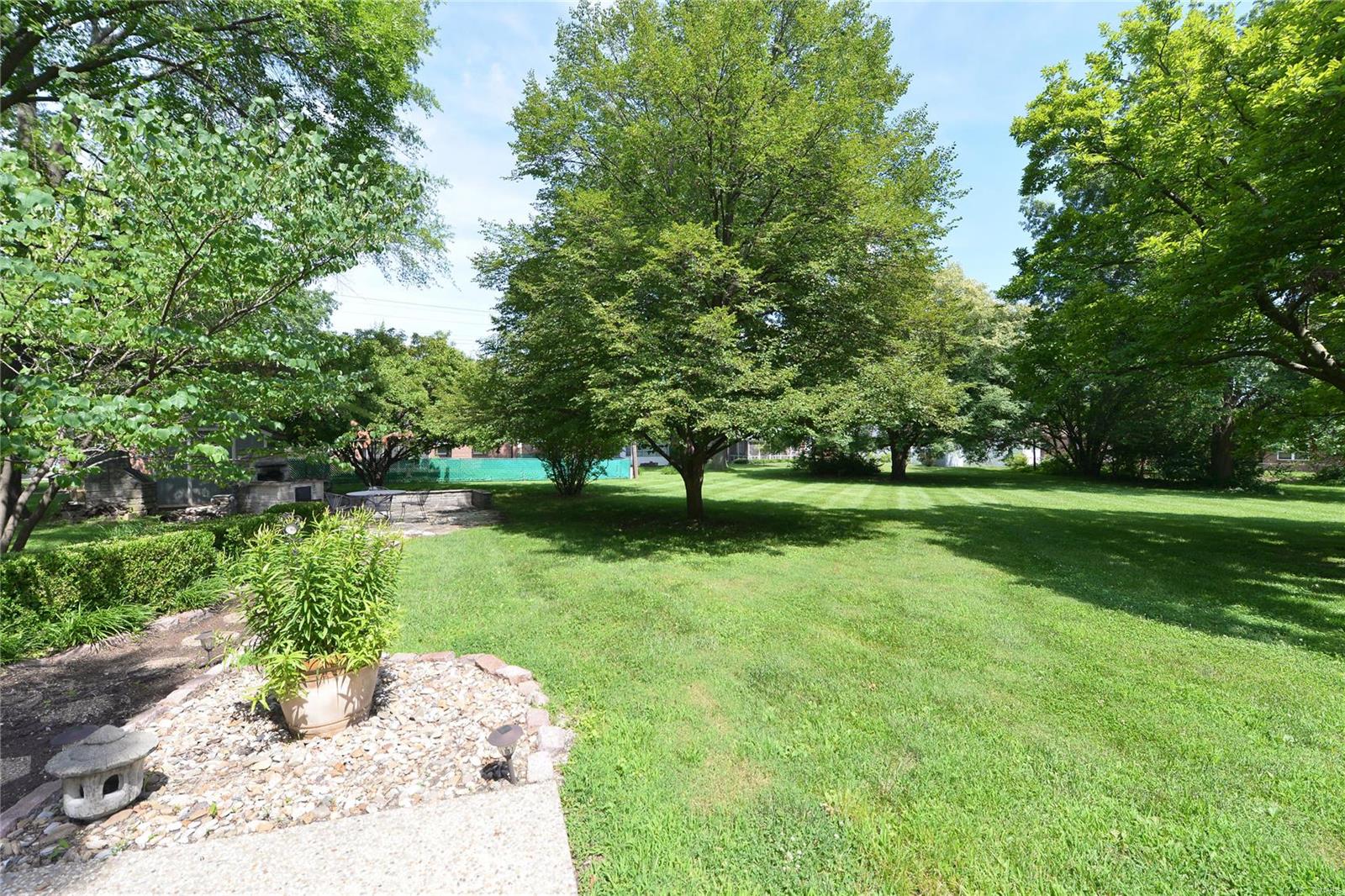 6040 Highfield Road St. Louis, MO 63109 - Photo 52 of 57 Gallery Image 52
