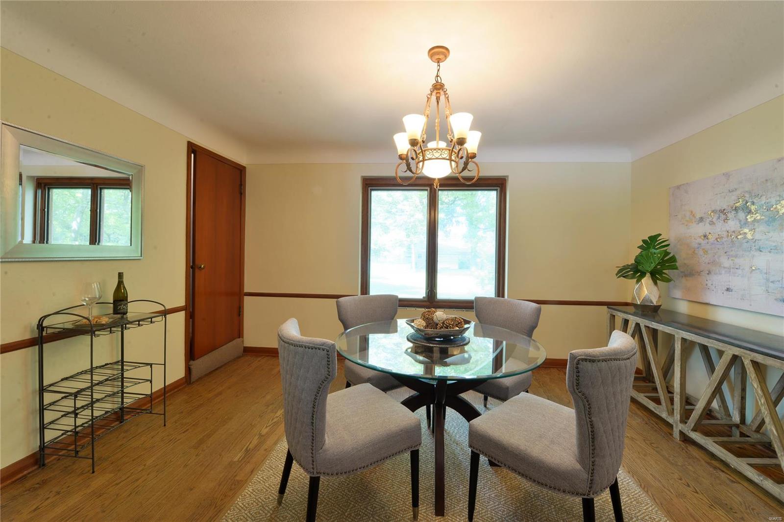 6040 Highfield Road St. Louis, MO 63109 - Photo 8 of 57 Gallery Image 8