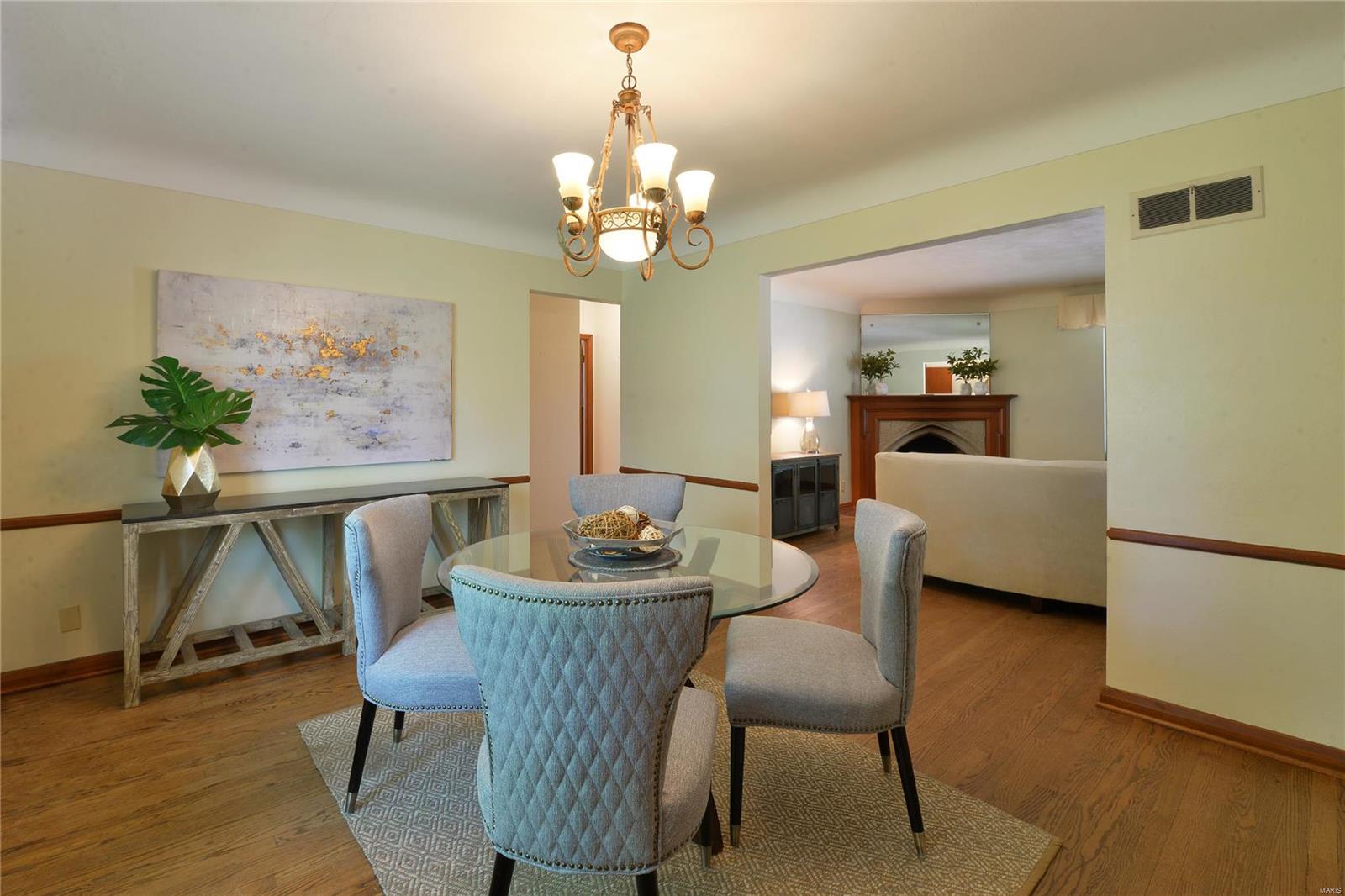 6040 Highfield Road St. Louis, MO 63109 - Photo 10 of 57 Gallery Image 10