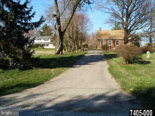 1149 Heindel Road York, PA 17408 - Photo 1 of 1 Gallery Image 1