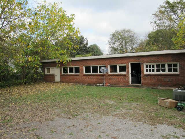 817 North Spring Street Murfreesboro, TN 37130 - Photo 4 of 20 Gallery Image 4