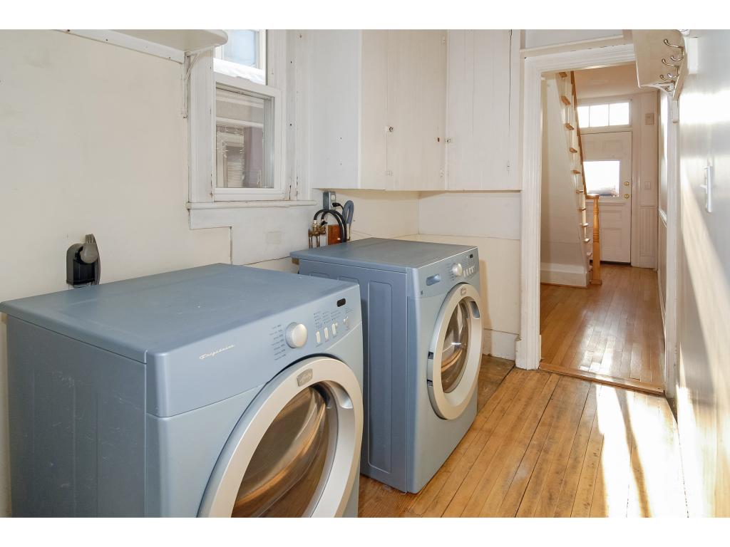 514 Middle Street Portsmouth, NH 03801 - Photo 13 of 27