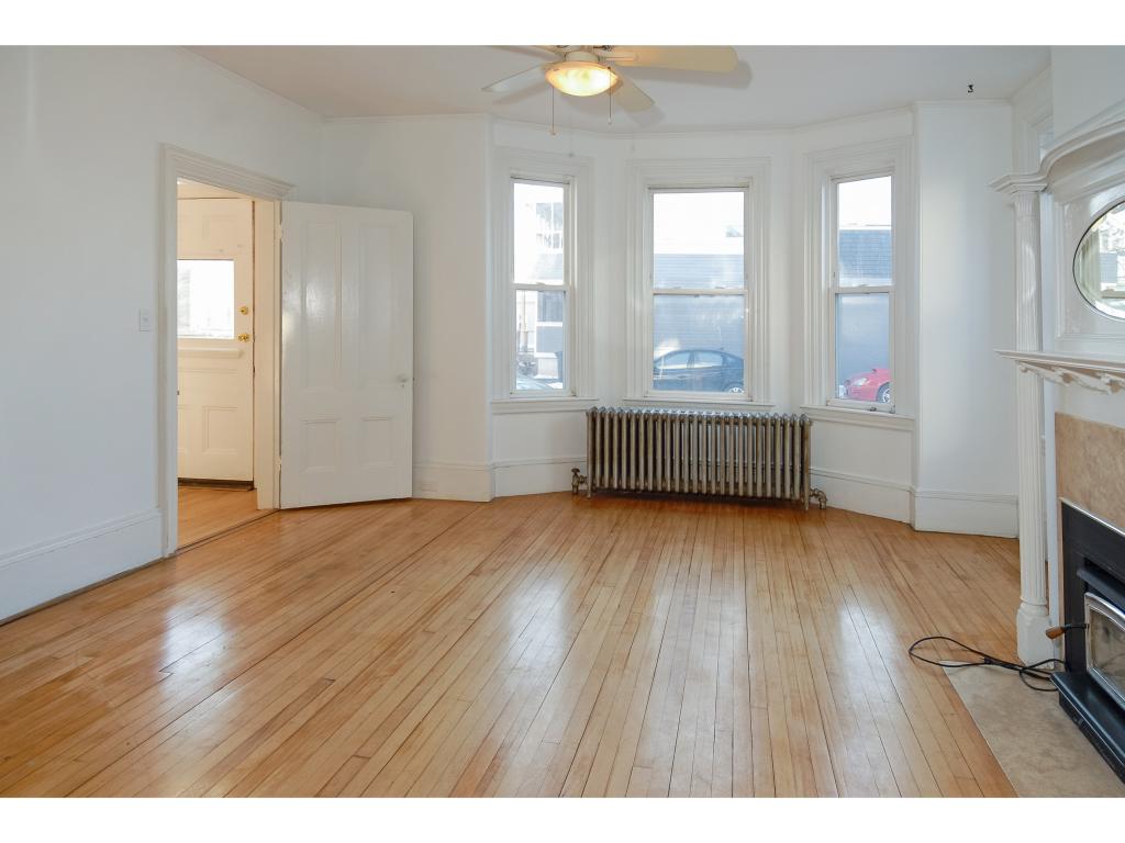 514 Middle Street Portsmouth, NH 03801 - Photo 9 of 27
