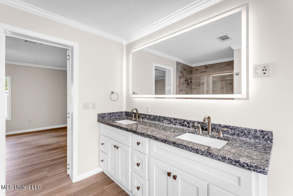 19050 Cemetery Road Saucier, MS 39574 - Photo 29 of 54 19050CemeteryRd-29