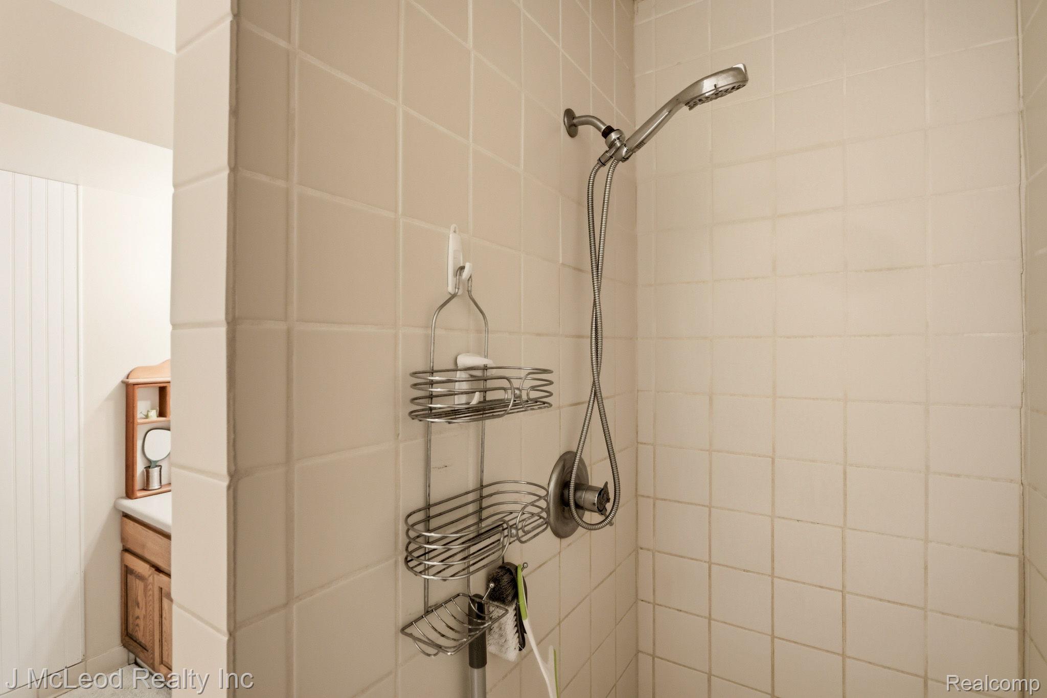 2515 East Akron Road Caro, MI 48723 - Photo 40 of 54 41-web-or-mls-2515 E Akron Rd-52.jpg