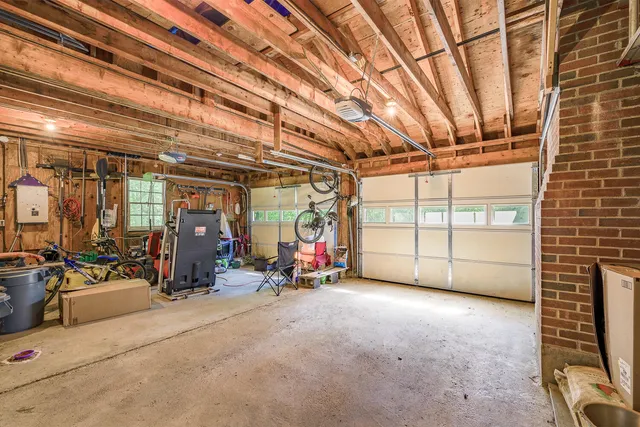 $595,000 | 371 Pendleton Point Road, Islesboro, ME 04848