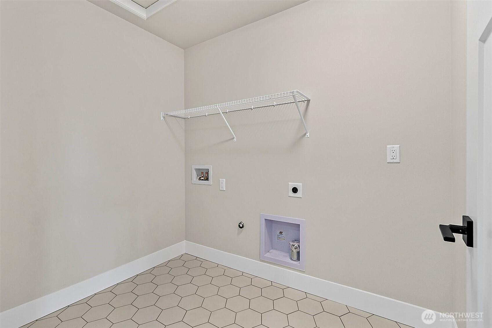 19129 Meridian Drive Southeast, Unit CW19 Bothell, WA 98012 - Photo 25 of 29