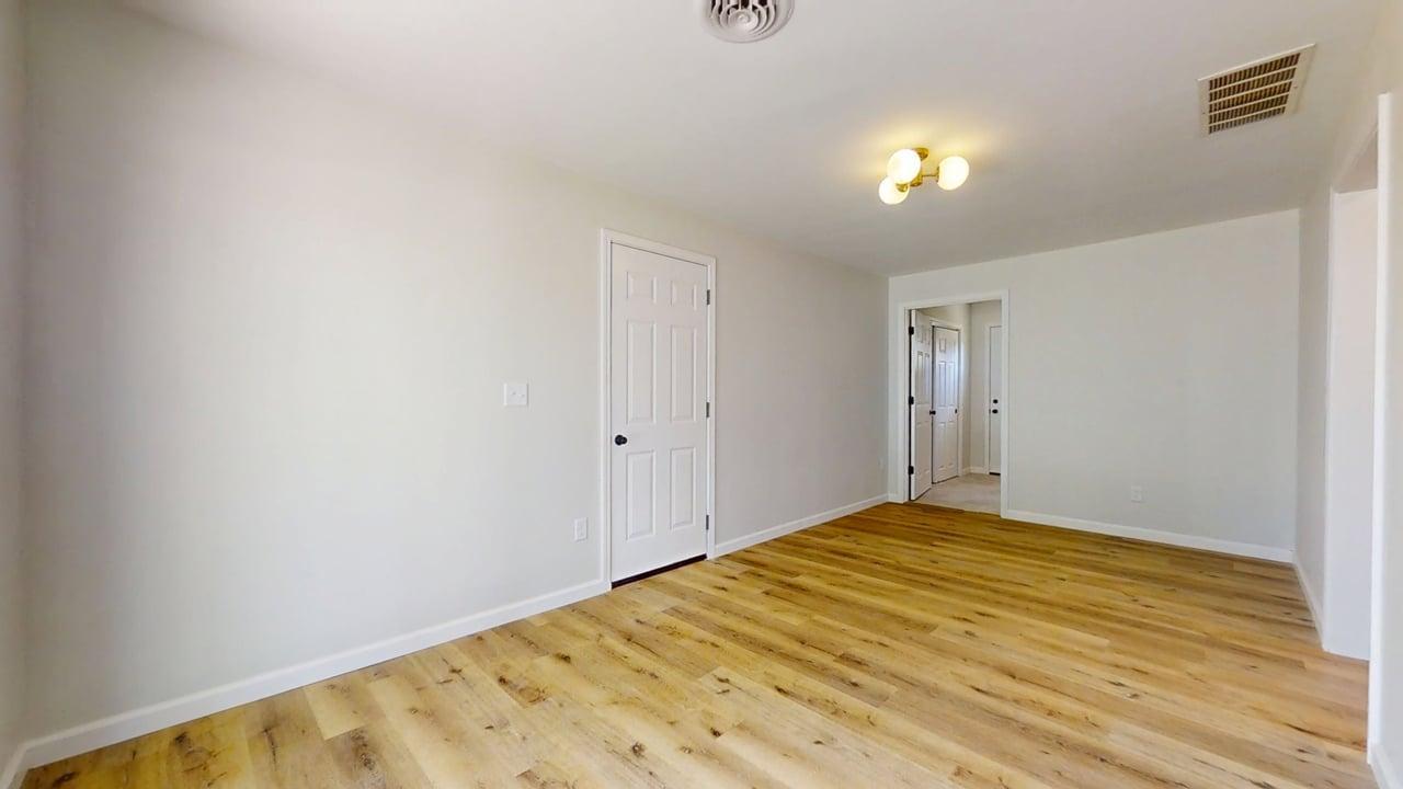 302 Johnson Street Longview, IL 61852 - Photo 16 of 33