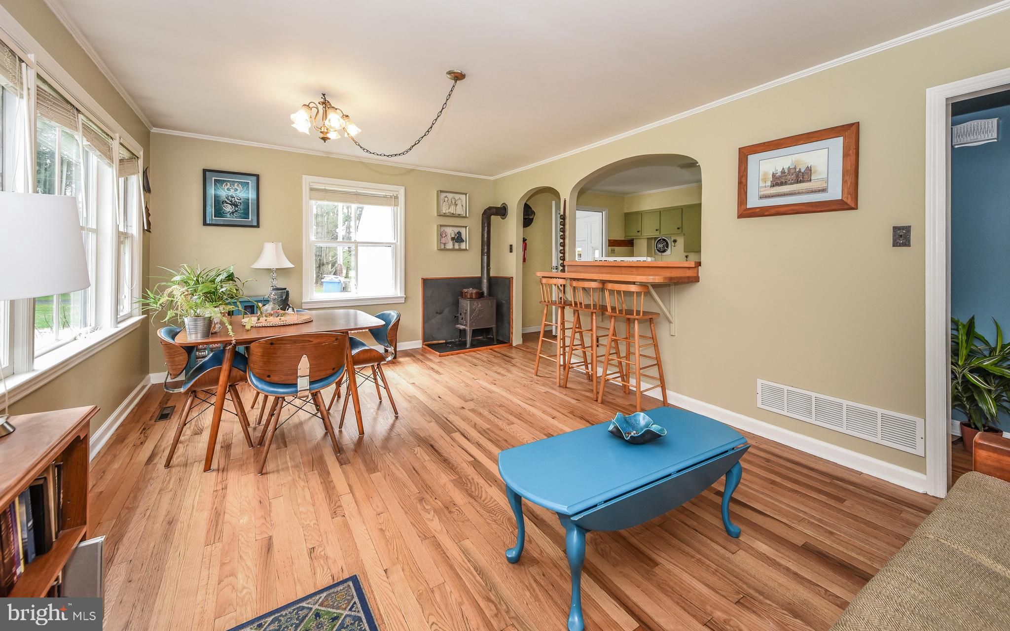 55 Dublin Road Pennington, NJ 08534 - Photo 3 of 29
