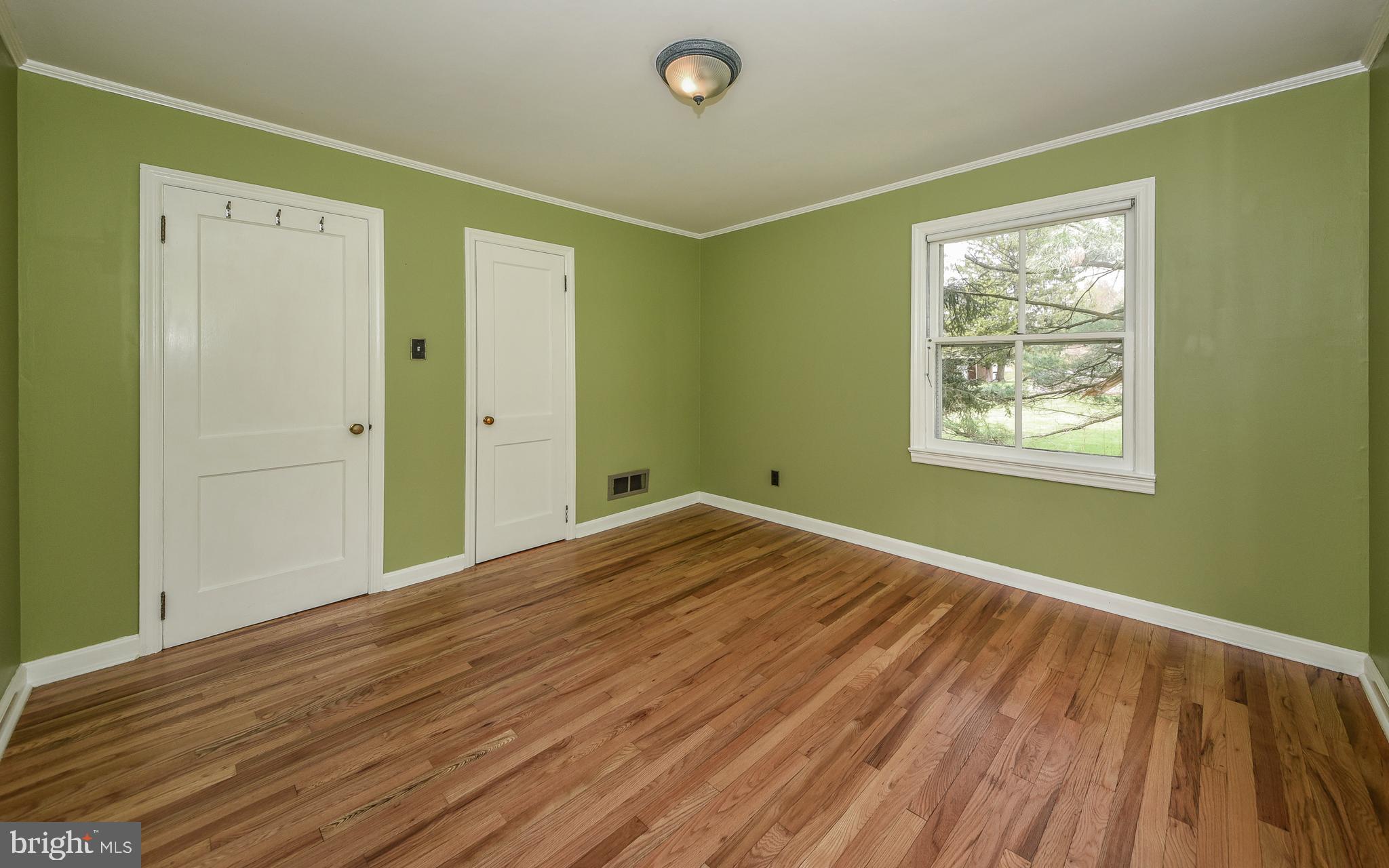 55 Dublin Road Pennington, NJ 08534 - Photo 10 of 29