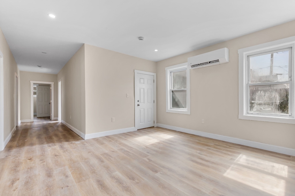 58 Downing Street Fall River, MA 02723 - Photo 10 of 38