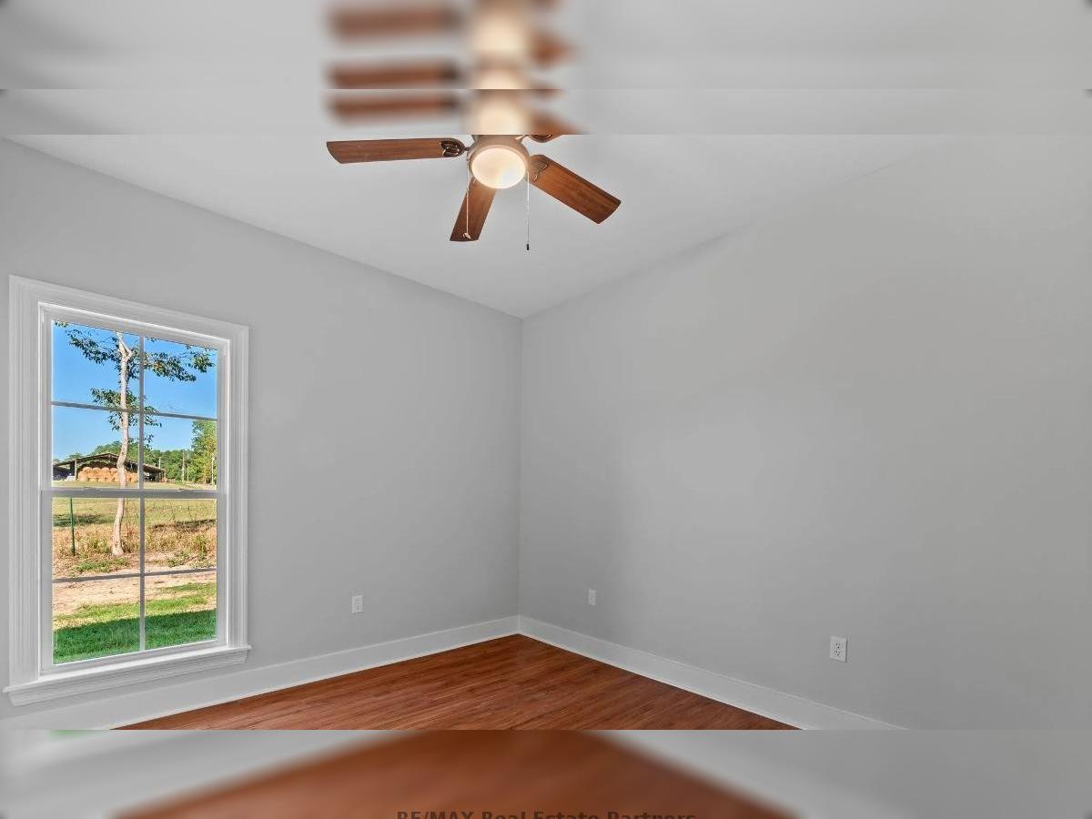 43 Dearman Road Sumrall, MS 39482 - Photo 10 of 19 Gallery Image 10