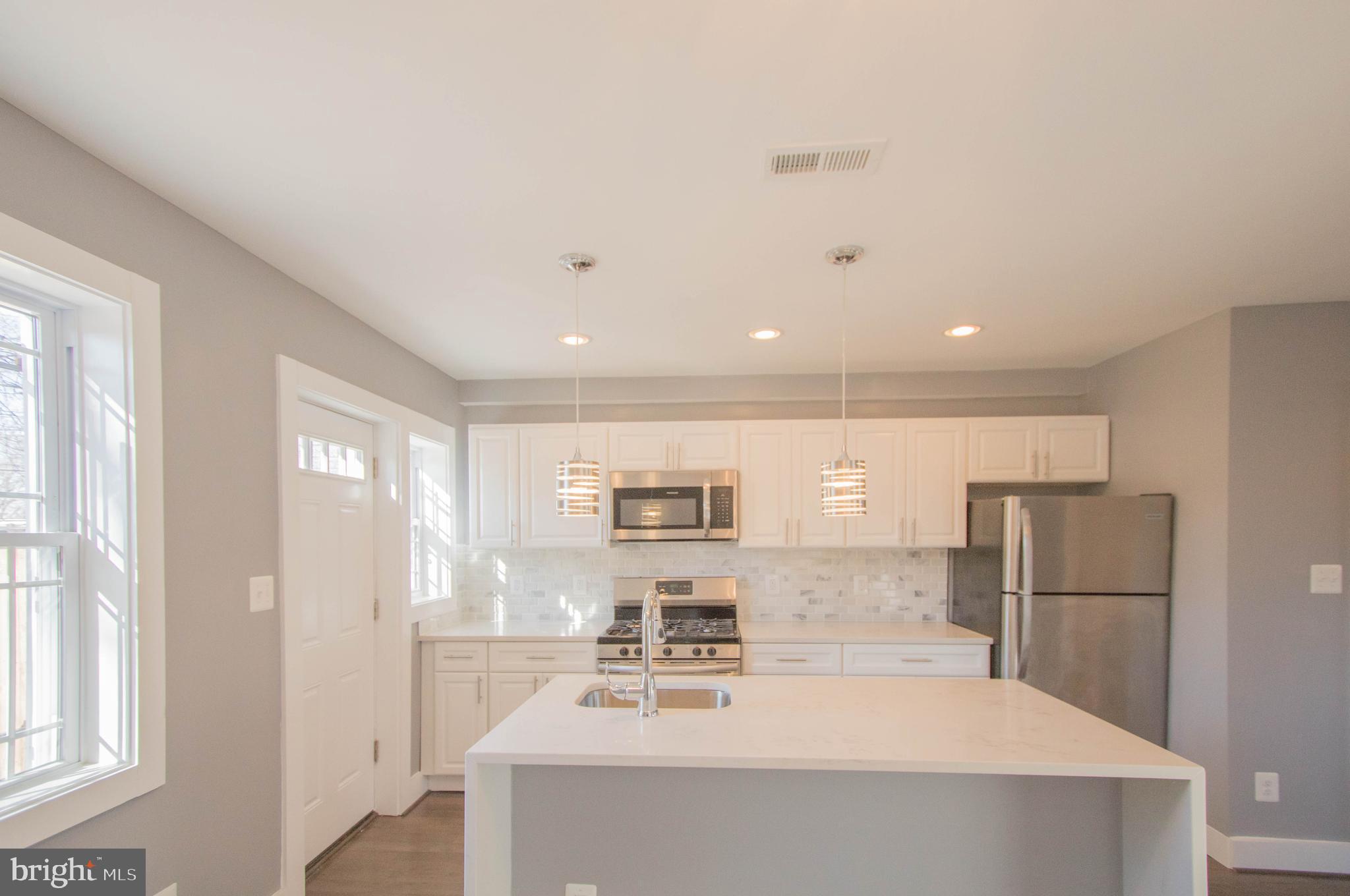 5043 Benning Road Southeast Washington, DC 20019 - Photo 11 of 29 Gallery Image 11