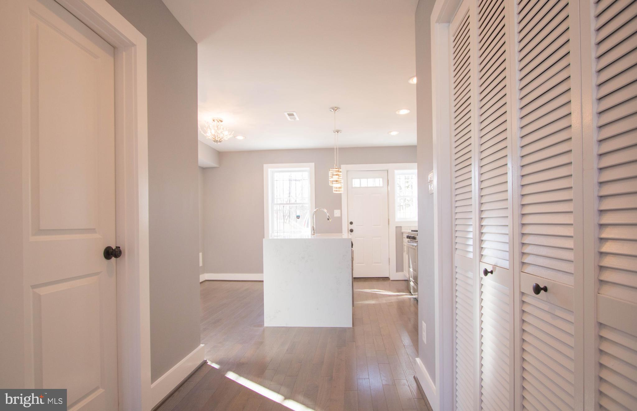 5043 Benning Road Southeast Washington, DC 20019 - Photo 8 of 29 Gallery Image 8
