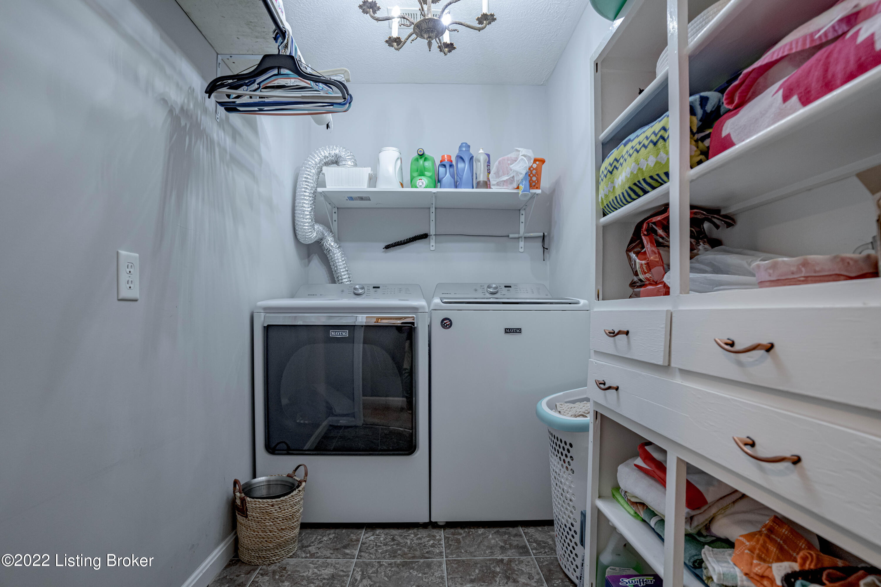 476 Old Scout Road Leitchfield, KY 42754 - Photo 10 of 20 Laundry Room