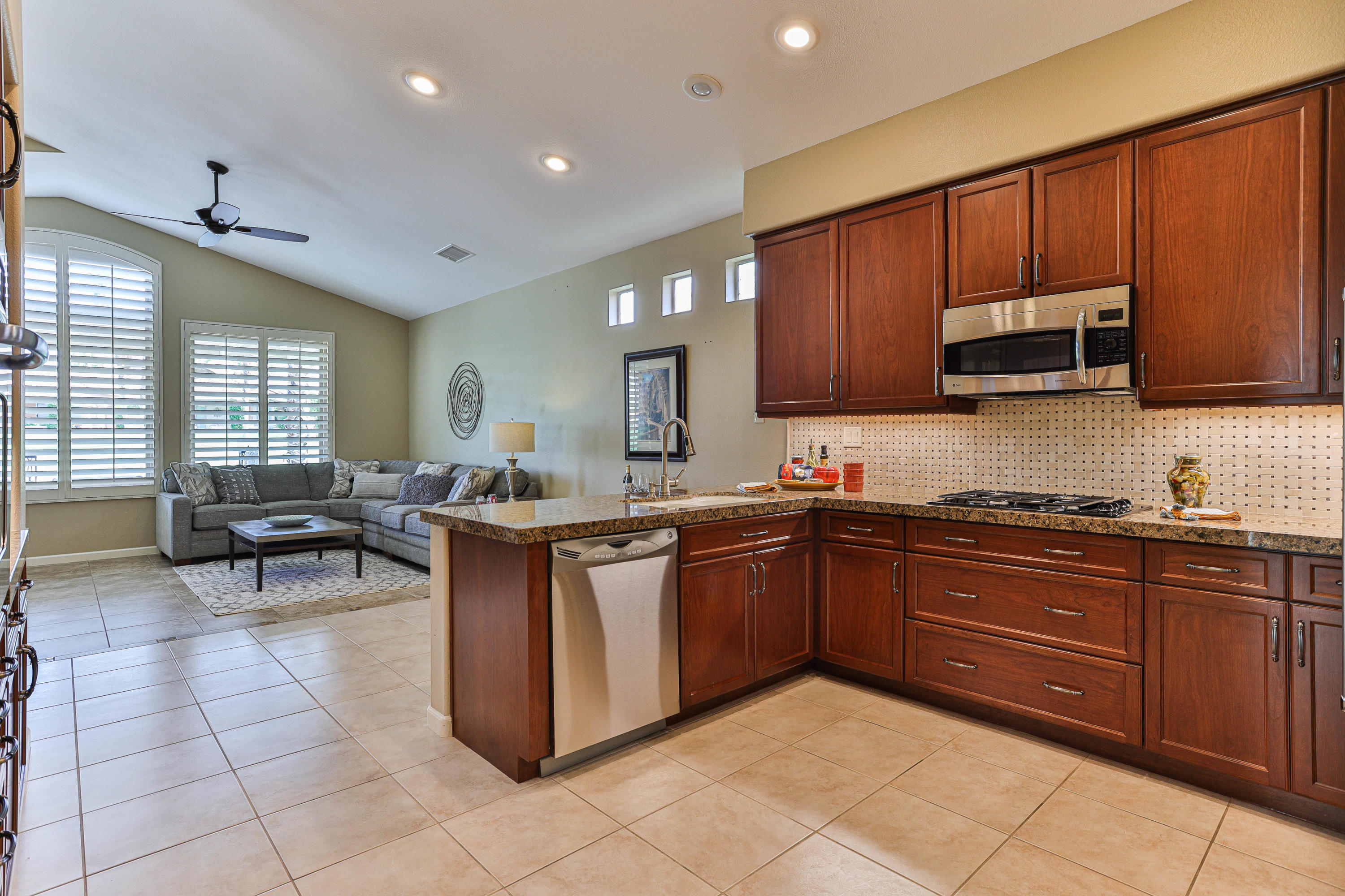 76740 Kybar Road Palm Desert, CA 92211 - Photo 16 of 76 20