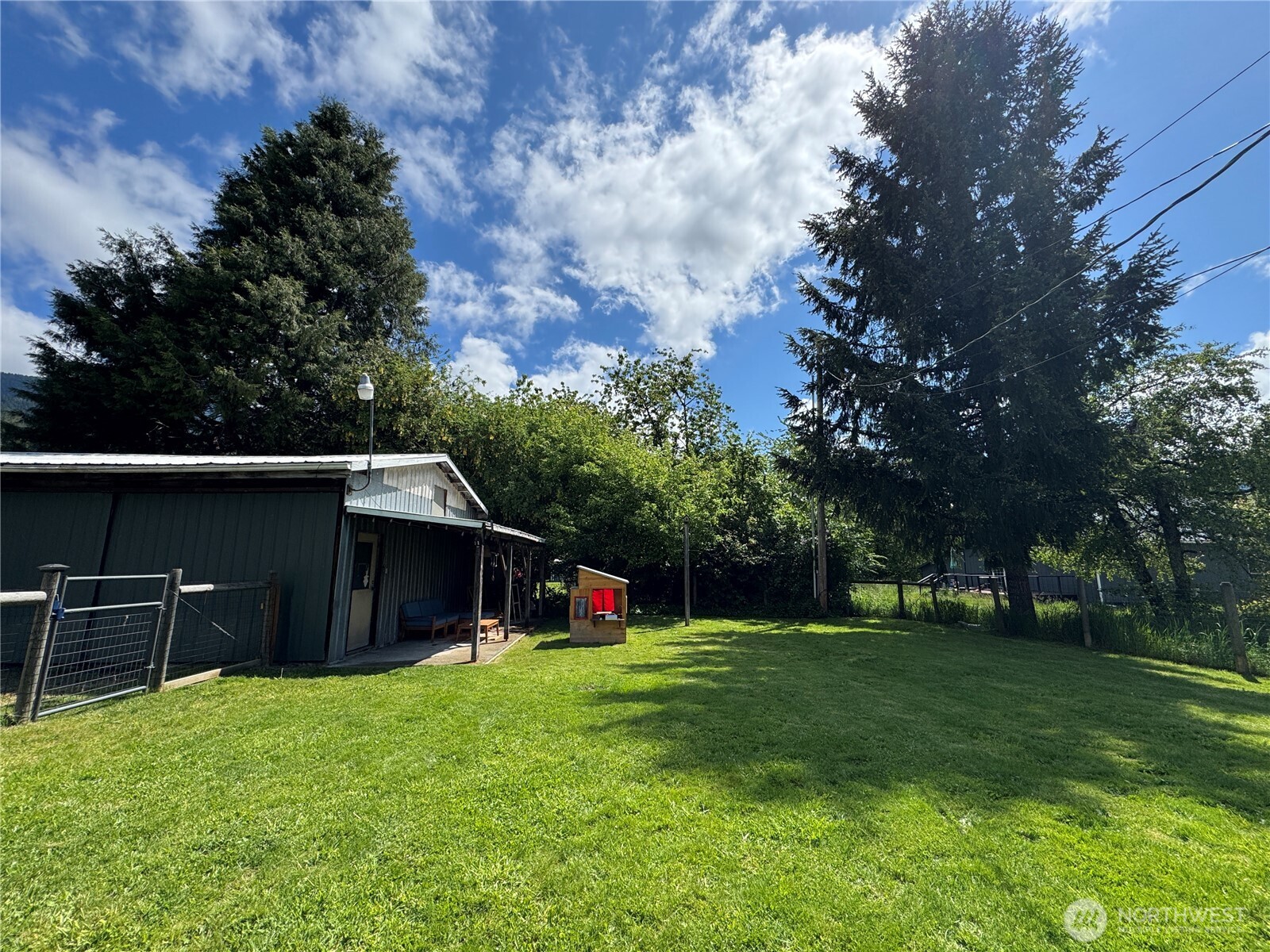158 Gharet Road Randle, WA 98377 - Photo 6 of 26
