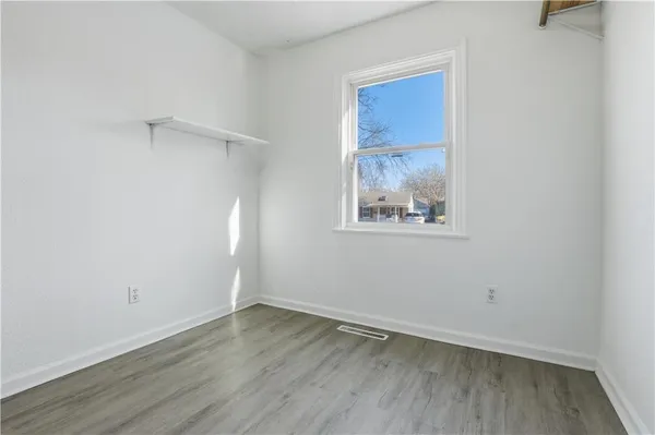$209,900 | 4906 Alma Avenue, Kansas City, KS 66106