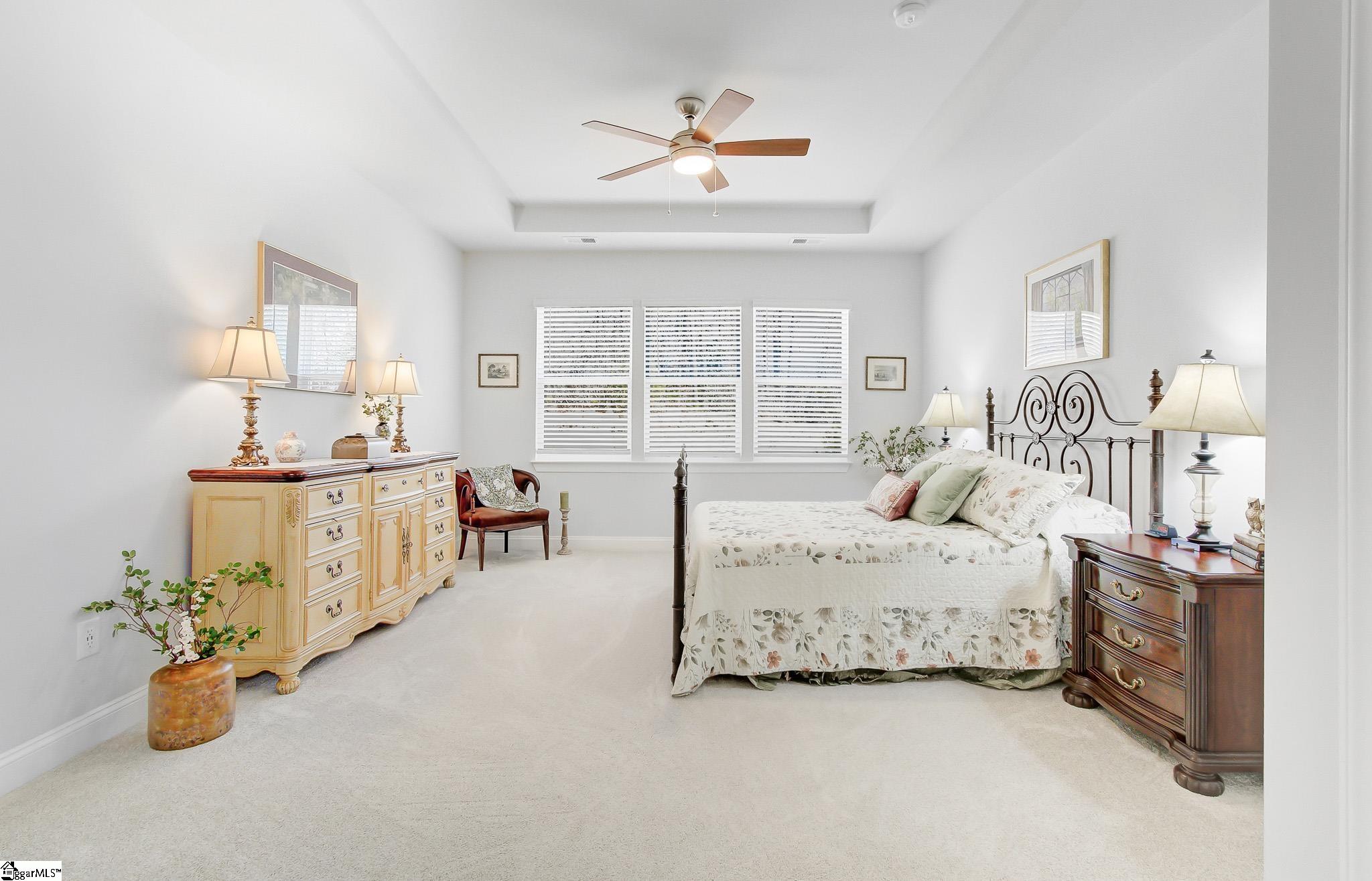 656 Clairbrook Court Greer, SC 29651 - Photo 5 of 40