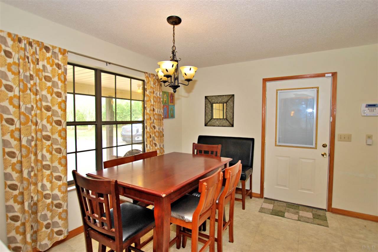 2709 Pine Forest Road Cantonment, FL 32533 - Photo 5 of 19 Gallery Image 5