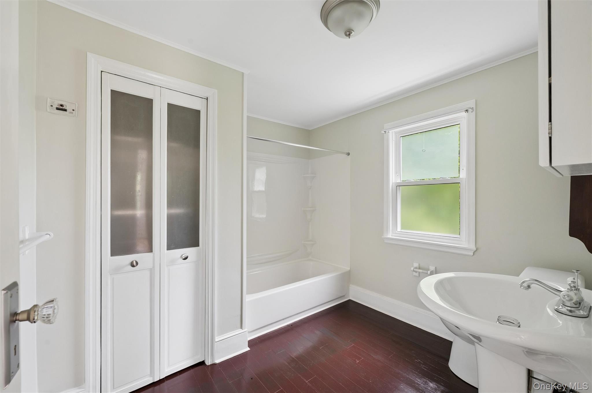 170 Barnes Road Moriches, NY 11955 - Photo 13 of 23 Gallery Image 13