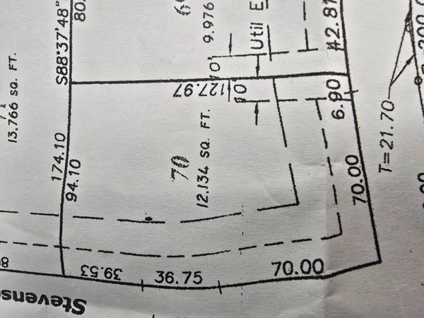 $77,400 | 6686 160th Place, Lowell, IN 46356