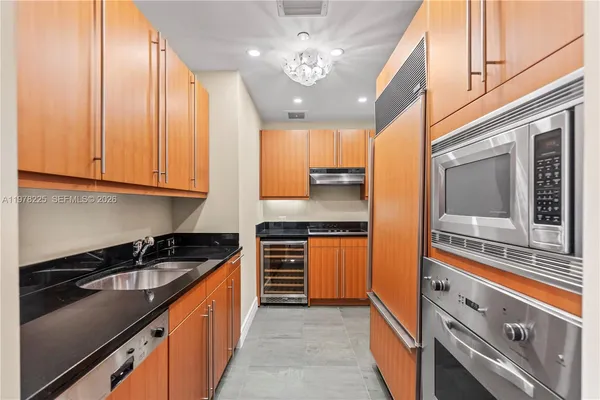 $7,750 | 1425 Brickell Avenue, Unit 44D, Miami, FL 33131