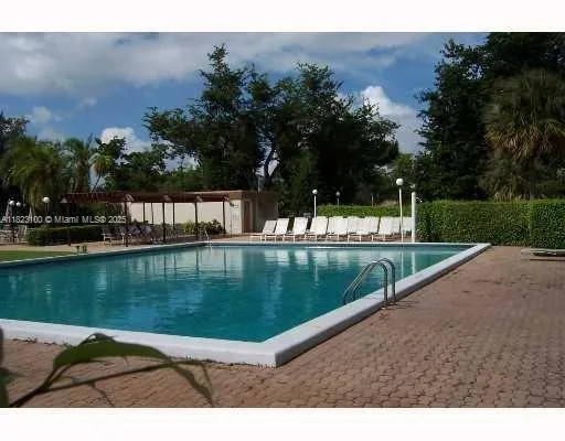 $225,000 | 3100 West Rolling Hills Circle, Unit 101, Davie, FL 33328