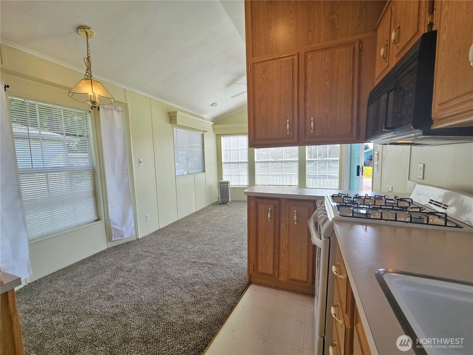 200021 Highway 101, Unit 33 Beaver, WA 98305 - Photo 10 of 15
