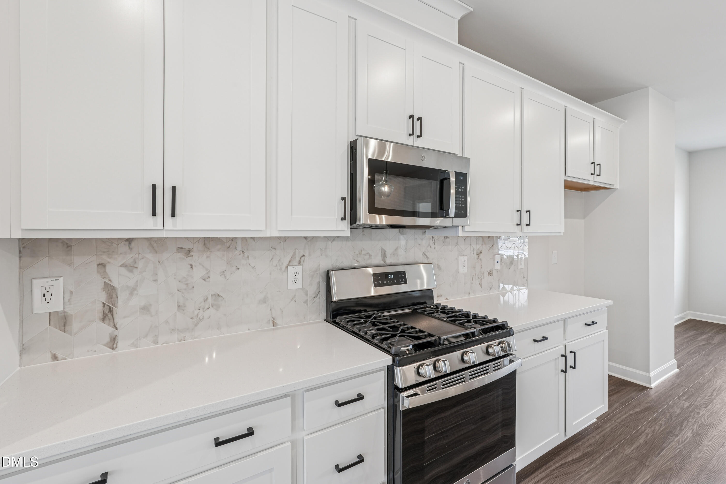 802 Hyperion Alley Wake Forest, NC 27587 - Photo 4 of 64 Mews at Holding Village 52_Kitchen 2_10.