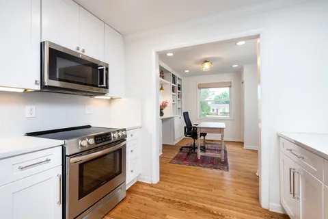 $665,000 | 2922 Fernbrook Lane, Nashville, TN 37214