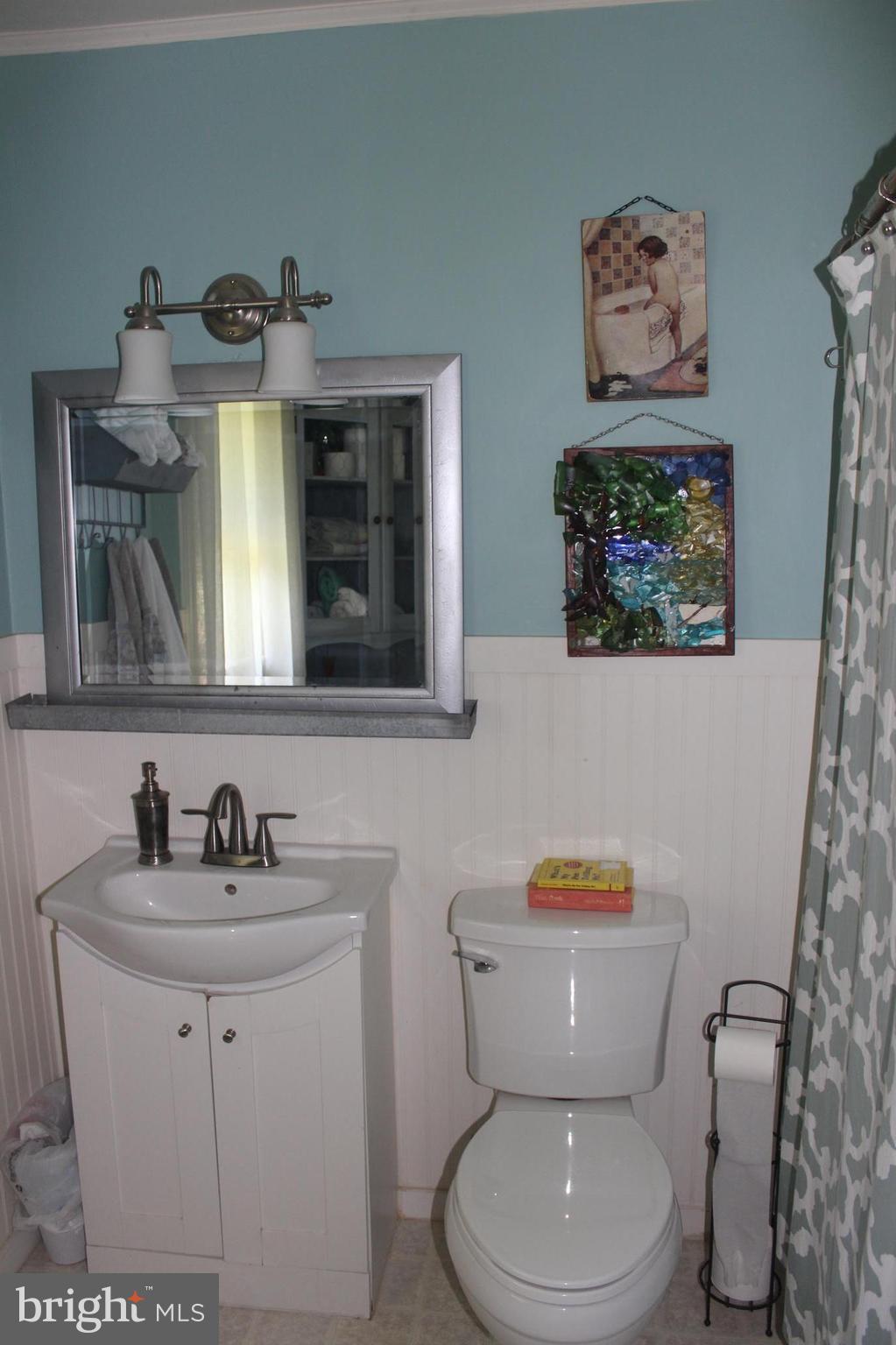 923 Susquehanna Road Madison, MD 21648 - Photo 14 of 23 Bath