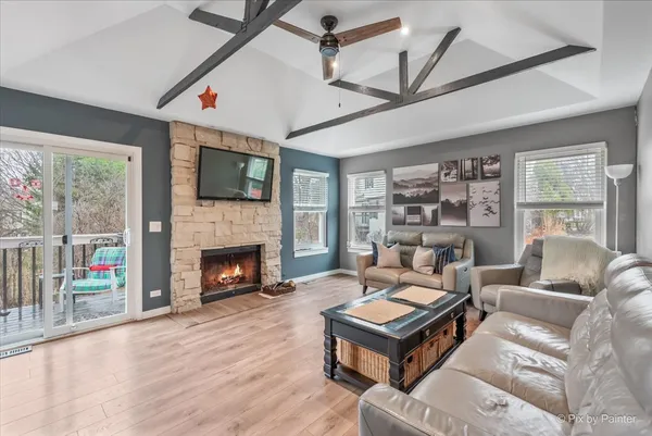 $499,900 | 515 Surrey Ridge Drive, Cary, IL 60013