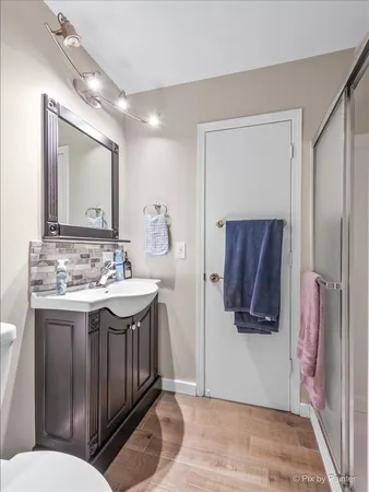 $499,900 | 515 Surrey Ridge Drive, Cary, IL 60013