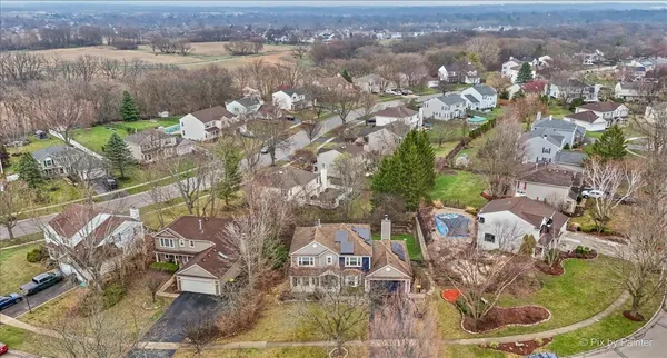 $499,900 | 515 Surrey Ridge Drive, Cary, IL 60013