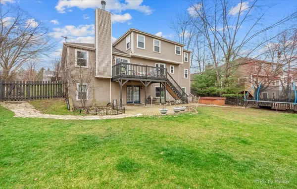 $499,900 | 515 Surrey Ridge Drive, Cary, IL 60013