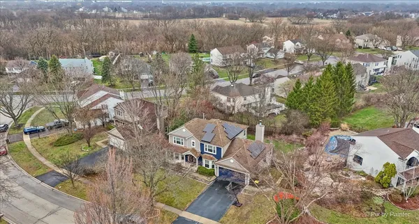 $499,900 | 515 Surrey Ridge Drive, Cary, IL 60013