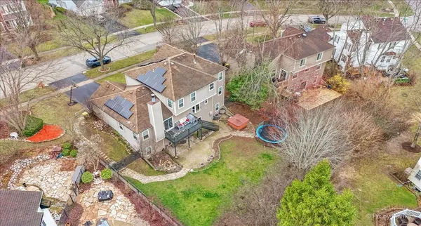 $499,900 | 515 Surrey Ridge Drive, Cary, IL 60013