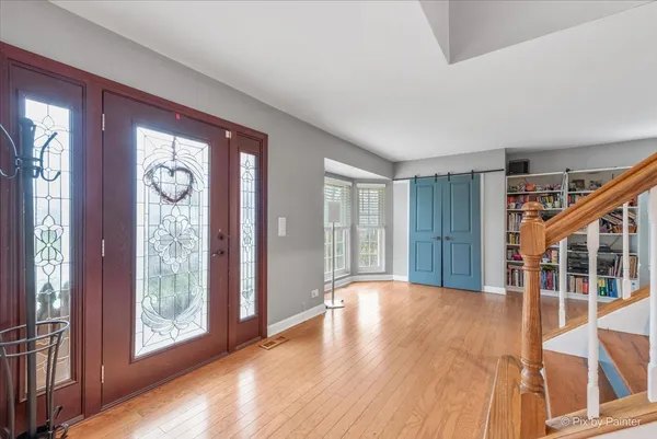 $499,900 | 515 Surrey Ridge Drive, Cary, IL 60013