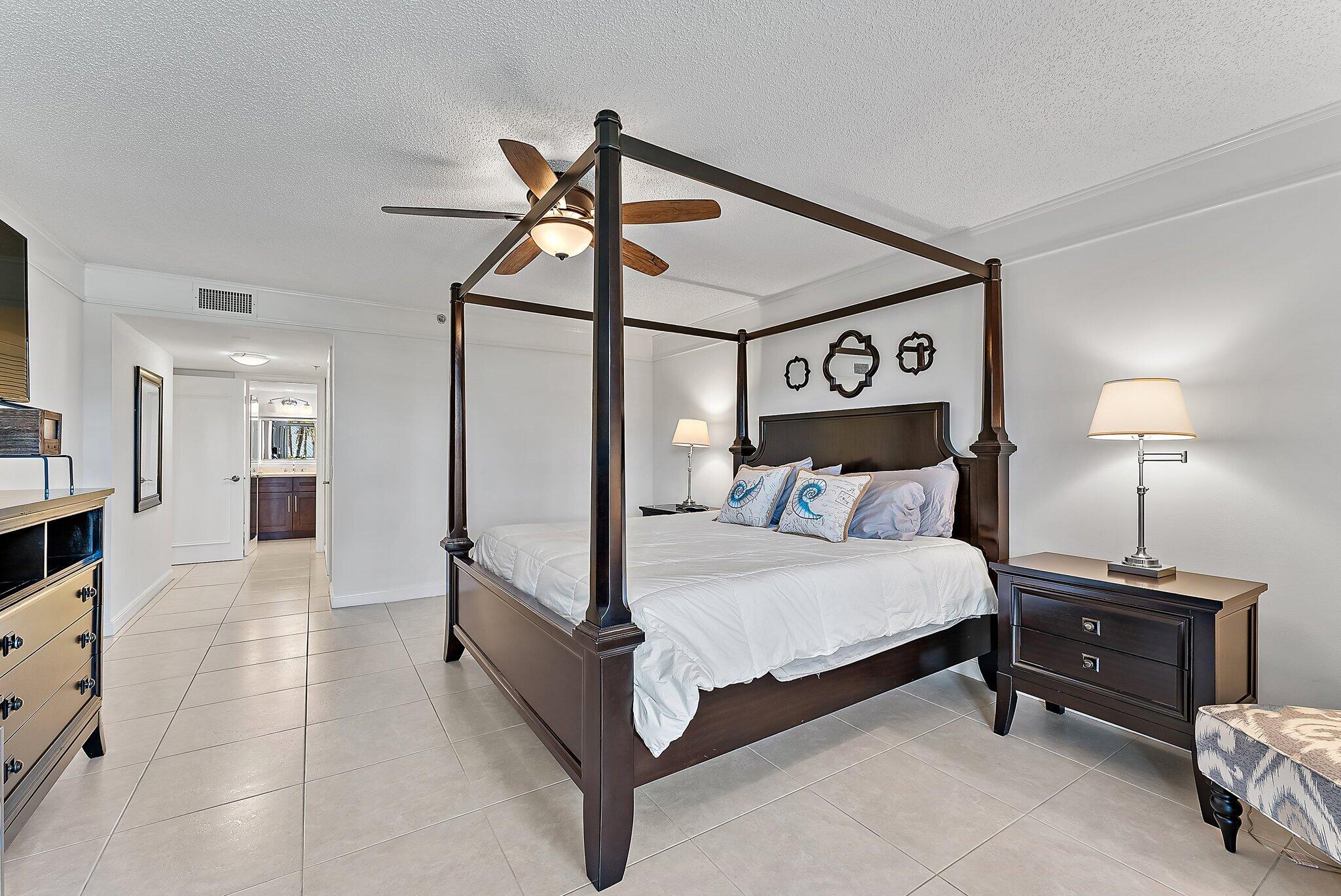 50 Beach 103 Road Tequesta, FL 33469 - Photo 30 of 73 029-50BeachRd-103-Jupiter-SMALL