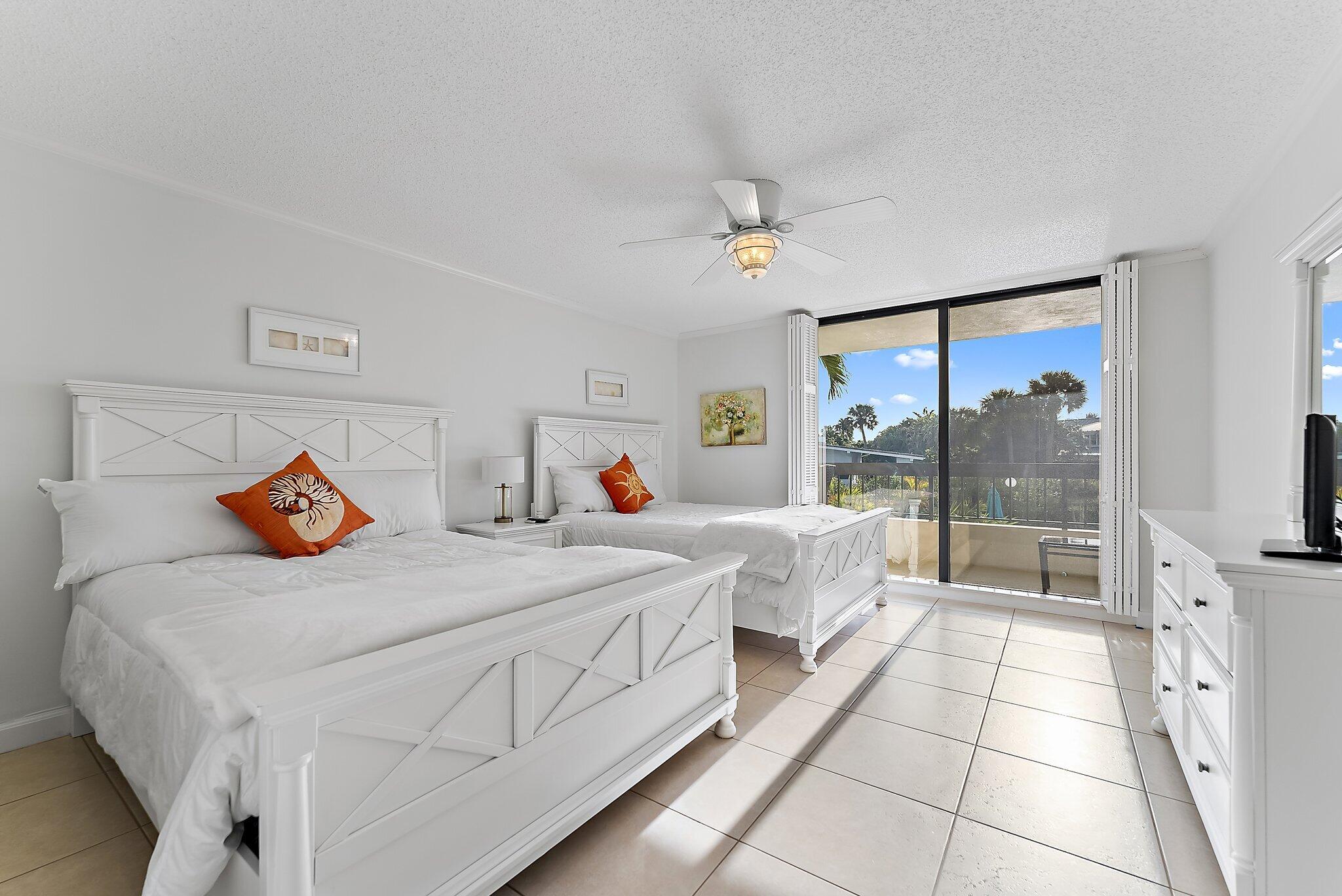 50 Beach 103 Road Tequesta, FL 33469 - Photo 33 of 73 032-50BeachRd-103-Jupiter-SMALL