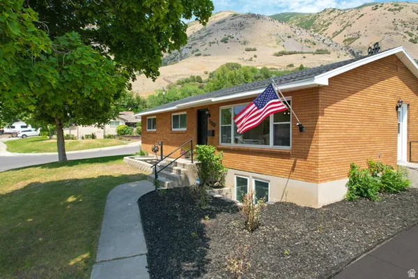 $574,900 | 120 North 1230 E Street, Springville, UT 84663