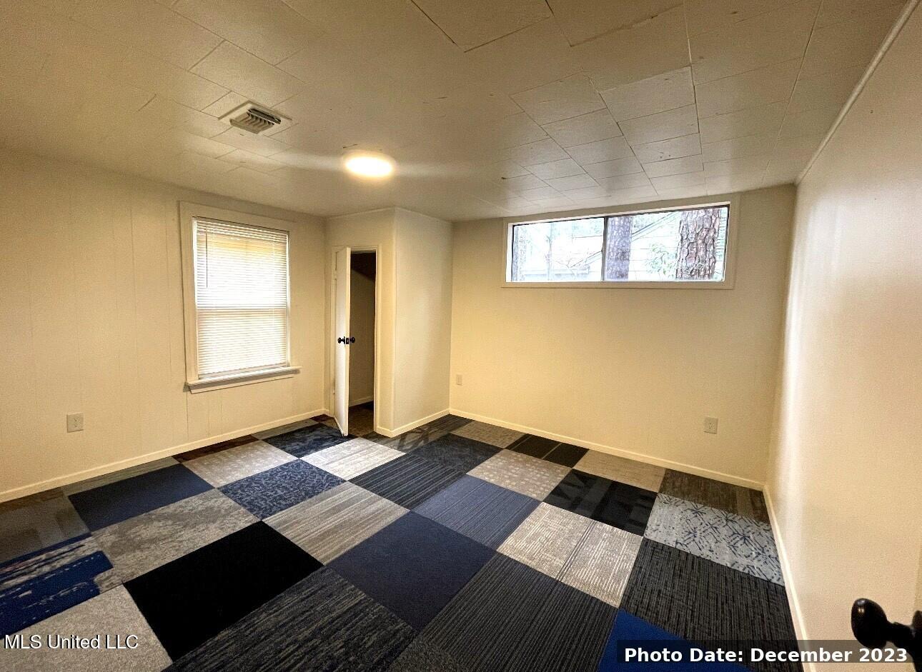 751 Woodbury Road Jackson, MS 39206 - Photo 6 of 9 751_Londonderry_04_Kitchen_Close