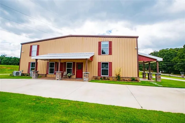 $899,900 | 2070 Lovvorn Road, Carrollton, GA 30117