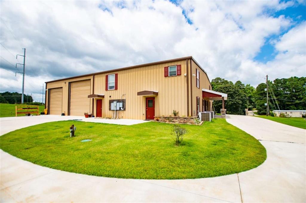 2070 Lovvorn Road Carrollton, GA 30117 - Photo 8 of 98