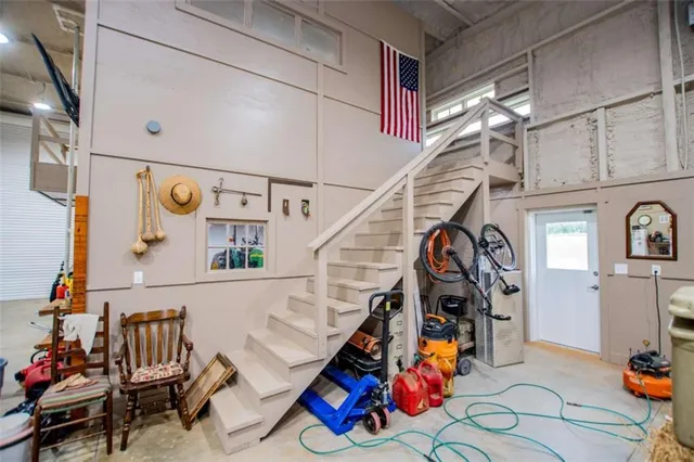 $899,900 | 2070 Lovvorn Road, Carrollton, GA 30117