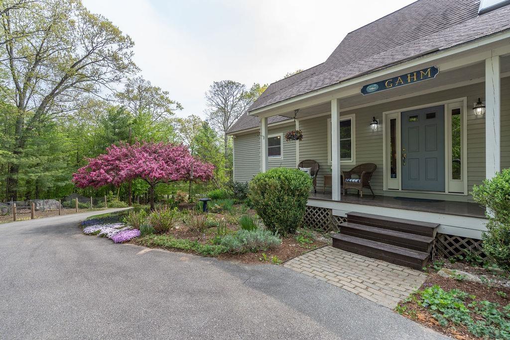 92 Pointe Trinity Strafford, NH 03884 - Photo 4 of 38