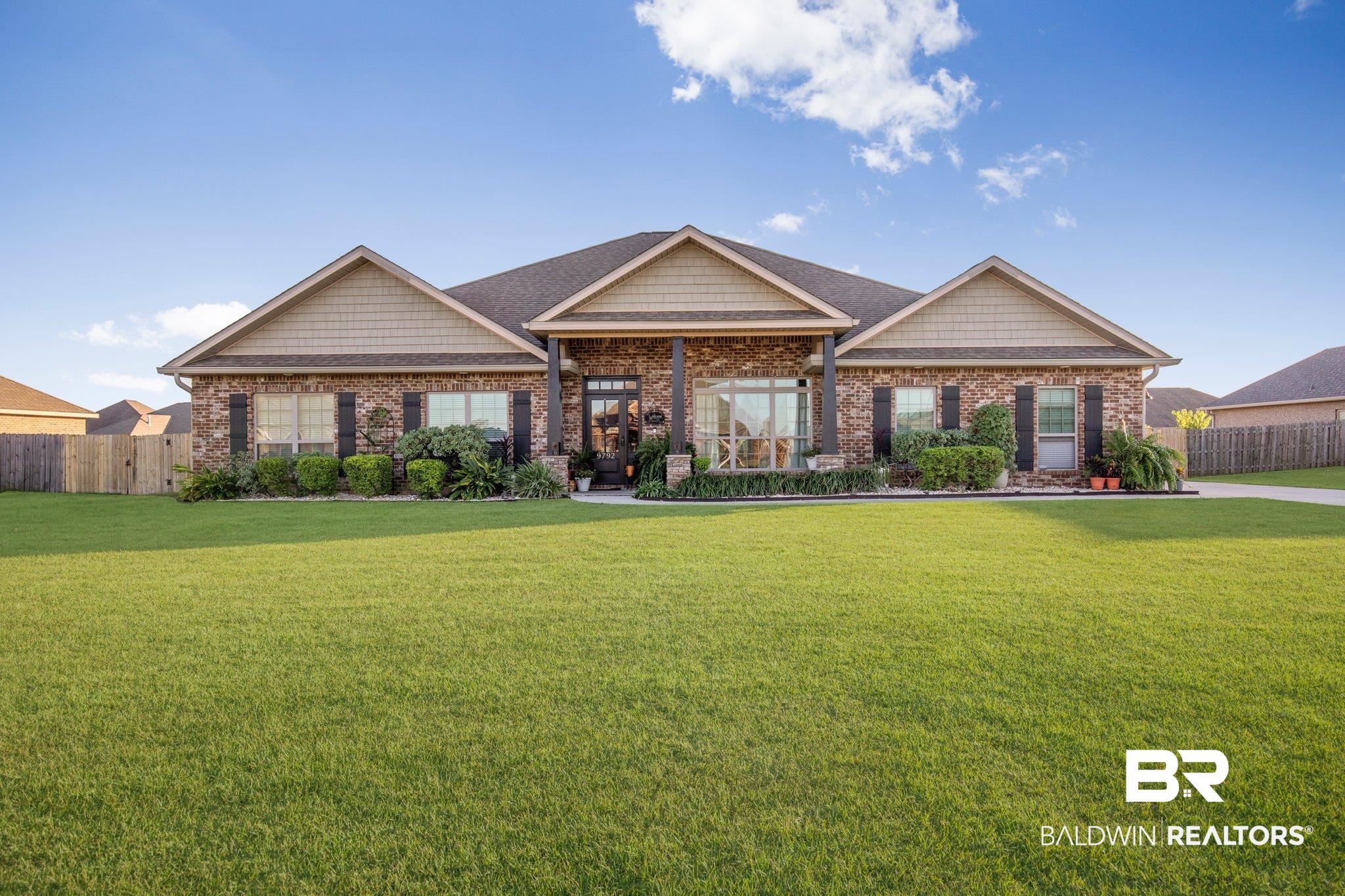 9792 Camberwell Drive Daphne, AL 36526 - Photo 2 of 29