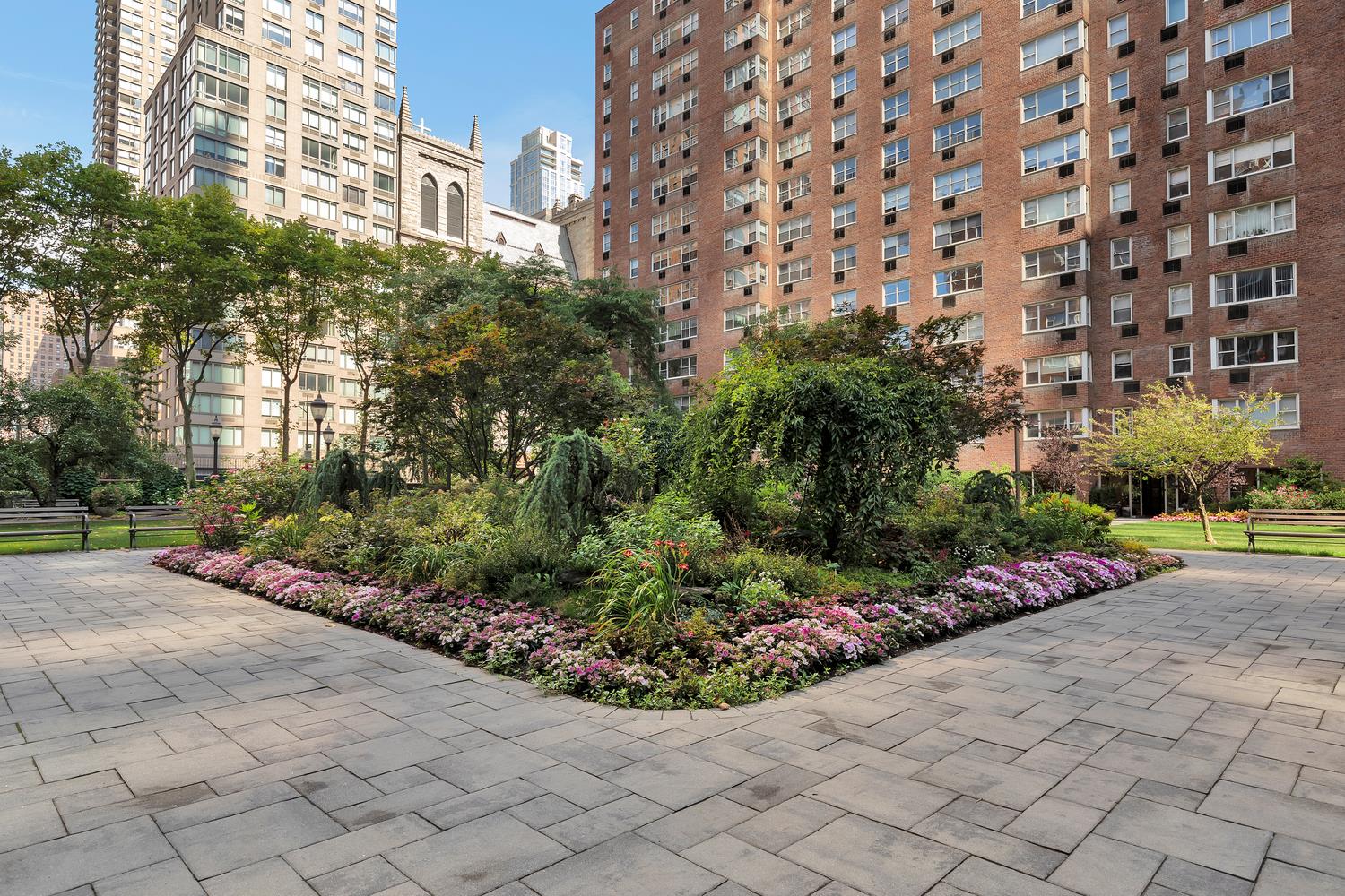 345 West 58th Street, Unit 6SS Manhattan, NY 10019 - Photo 14 of 17