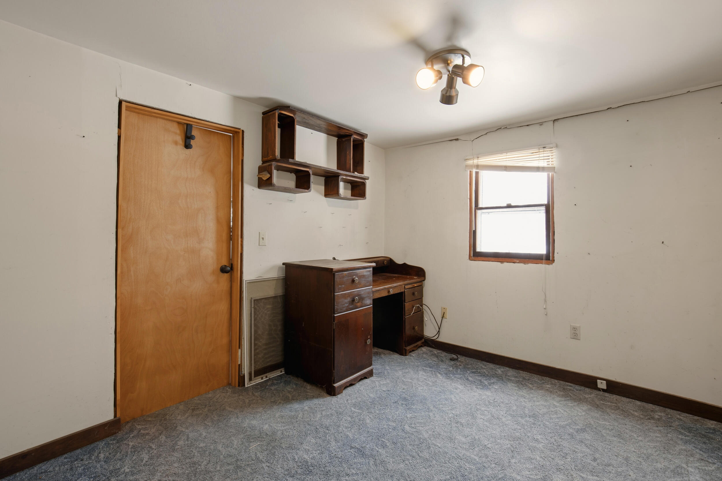 4 Lebanon Road Saco, ME 04072 - Photo 12 of 29 4 lebanon rd, saco, me 04072, usa_16